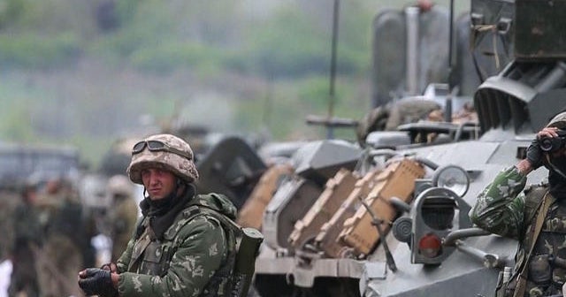 Fighting spreads in Ukraine as international observers are released