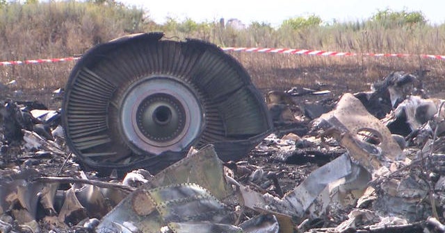 Malaysia Airlines Flight 17 black box handed over to Malaysian authorities with a price