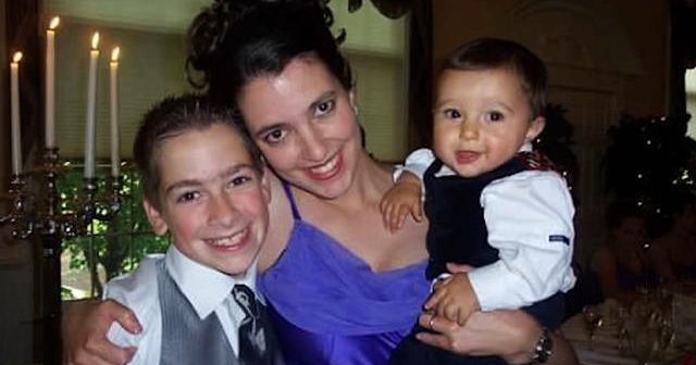 Common hysterectomy procedure may spread uterine cancer