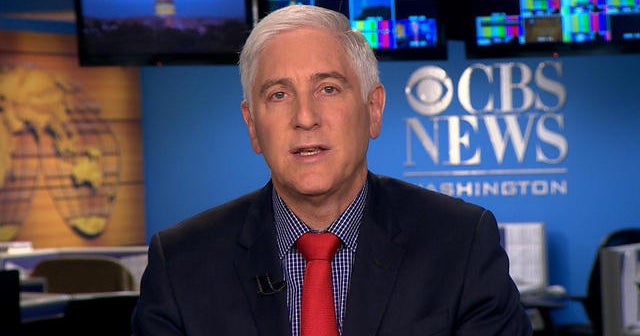 How did a nurse in protective gear become infected with Ebola?