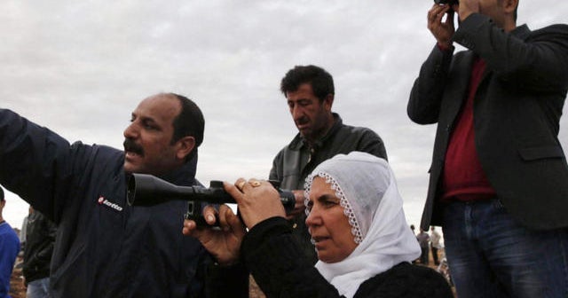 Turkey to allow Iraqi Kurds to join battle against ISIS in Kobani