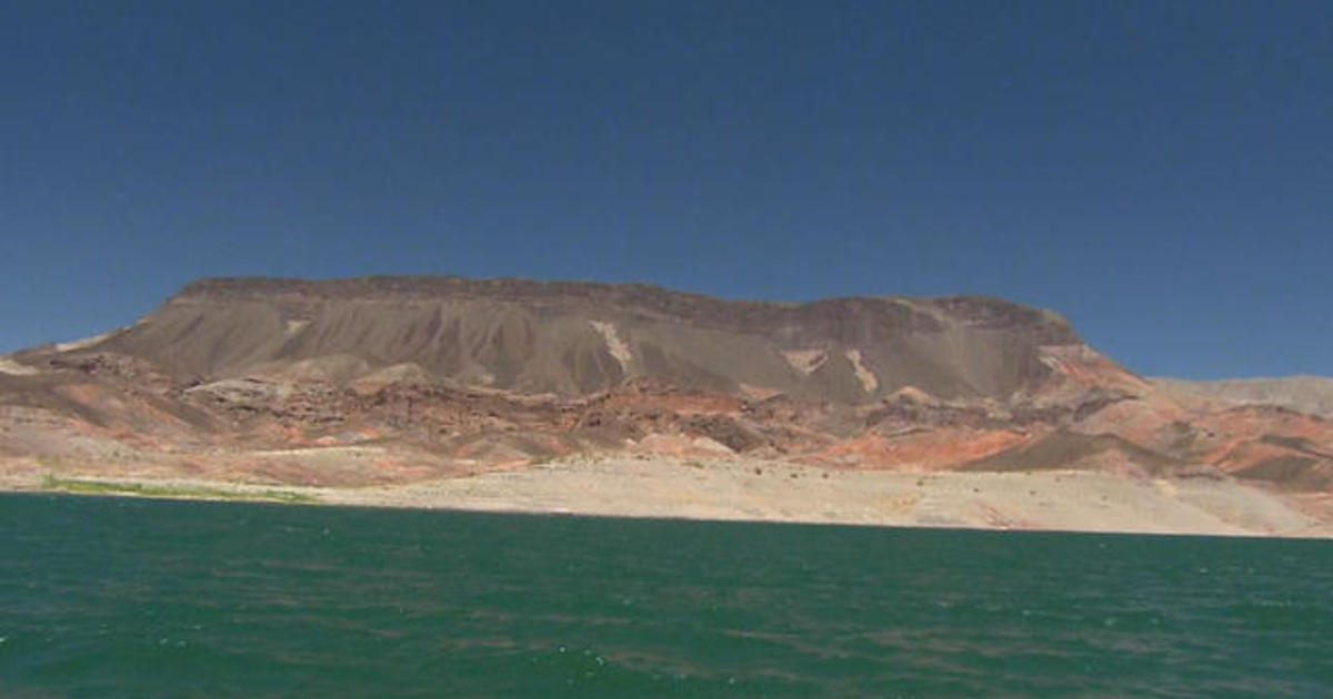 West Coast drought reveals surprises beneath Lake Mead - CBS News