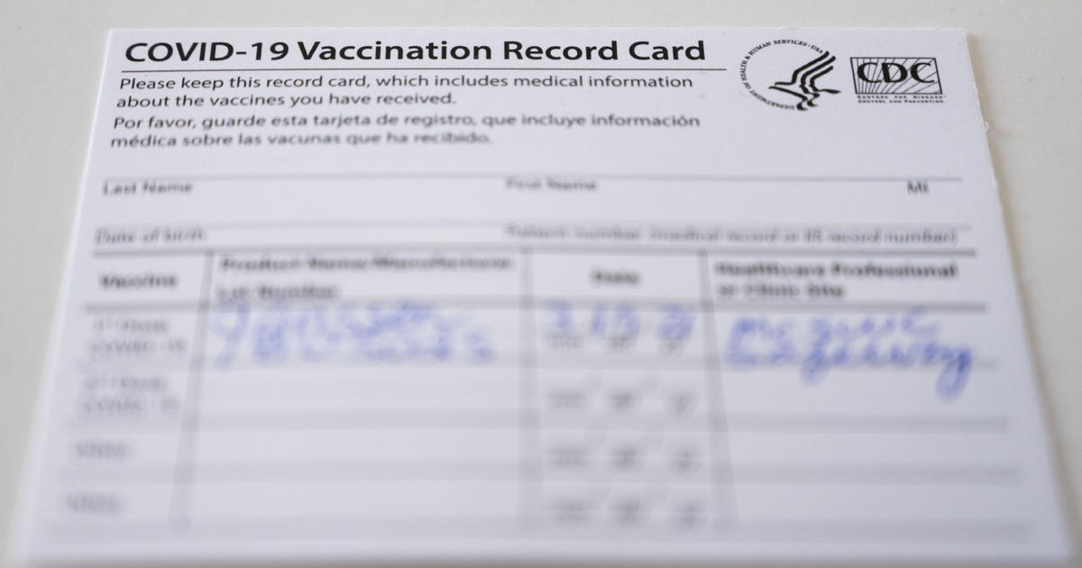 scammers are selling fake covid 19 vaccination cards online cbs news