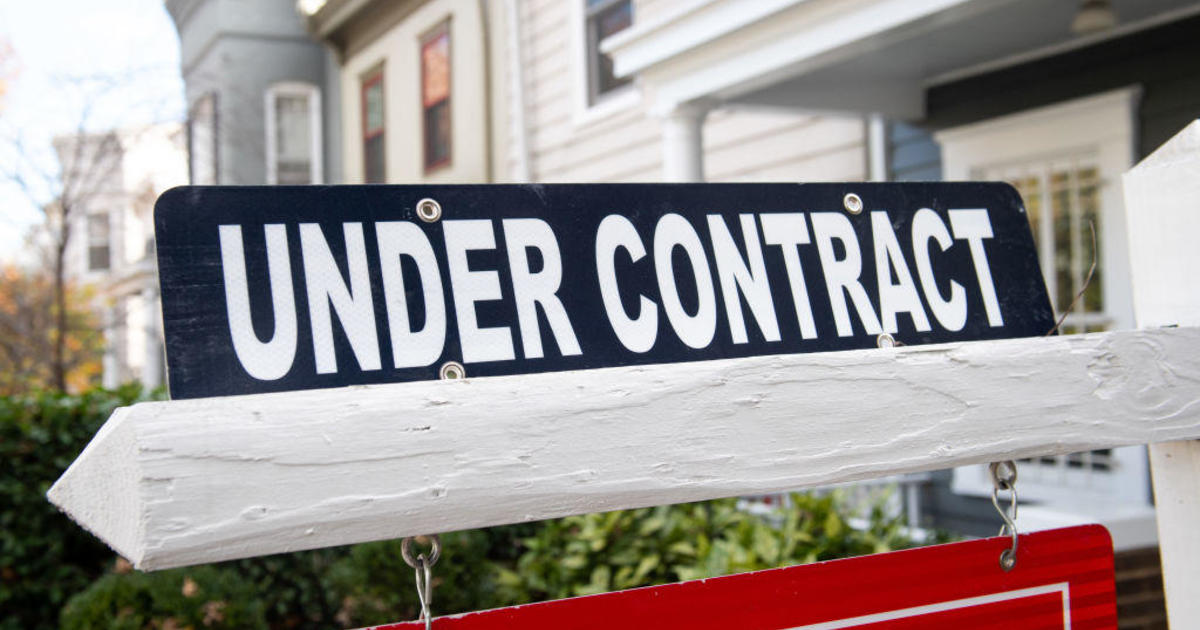 Mortgage rates jump above 4% — prompting borrowers to return to a staple of the housing bubble
