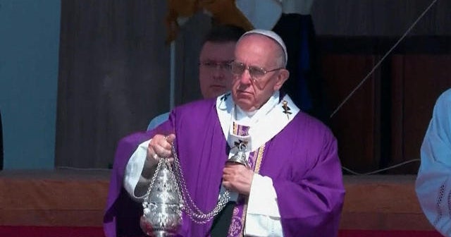 Pope Francis condemns drug lords in Mexico