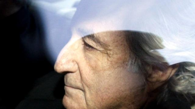 cbsn-fusion-ponzi-schemer-bernie-madoff-dies-in-prison-at-82-thumbnail-692922-640x360.jpg 