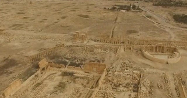 First look at ancient ruins after Syrian forces retake Palmyra