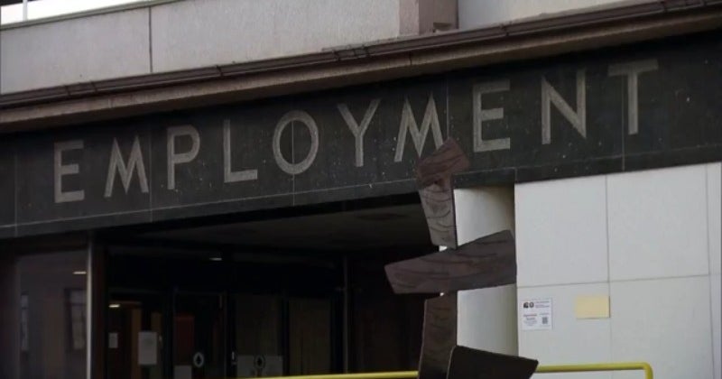 Illinois One Of The Worst States For Promptly Paying Pandemic Unemployment Assistance Benefits