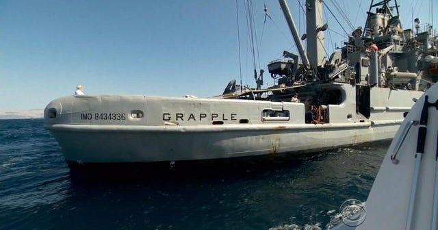 U.S. Navy ship tries to deter refugees from entering Europe