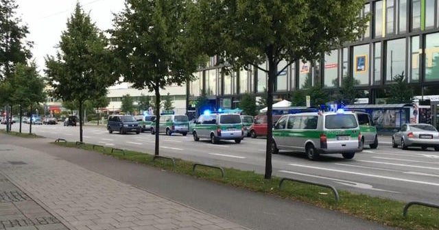 Shots fired in Munich shopping mall
