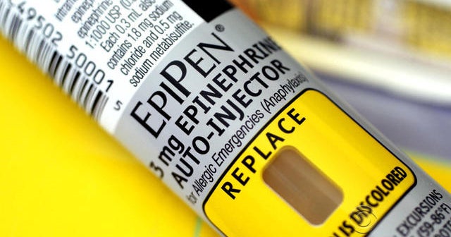 Rising cost of life-saving EpiPen leaves some at risk