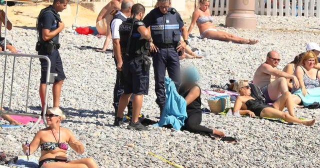 Muslim women in France free to wear burkinis