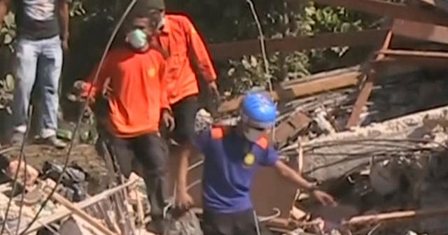 Major earthquake kills dozens in Indonesia