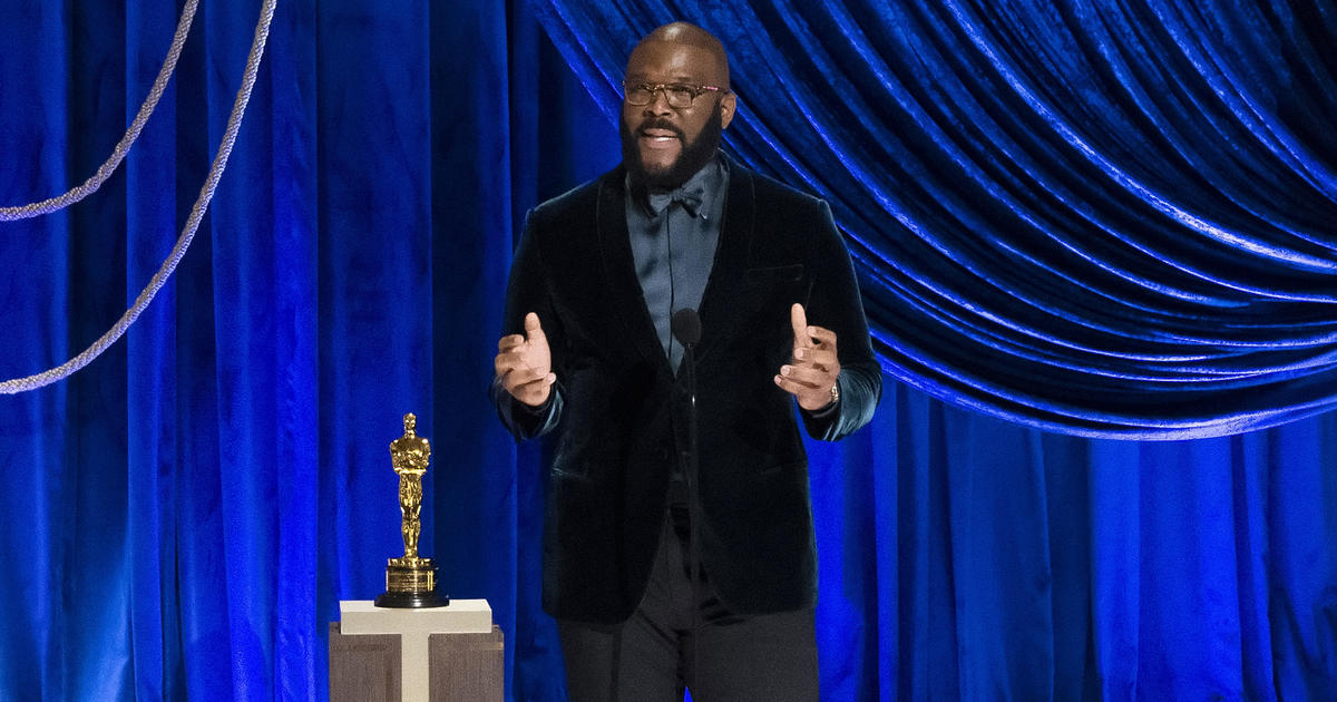 Tyler Perry tells viewers to "refuse hate" during Oscars acceptance speech