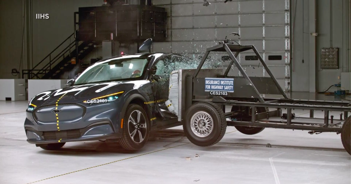 Electric cars have "encouraging" results in crash tests - CBS News