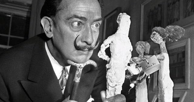 Artist Salvador Dal&iacute; to be exhumed over paternity suit