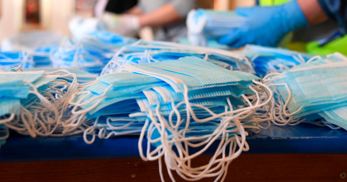 Don't want to stop wearing your mask? Psychotherapist says they give a sense of security