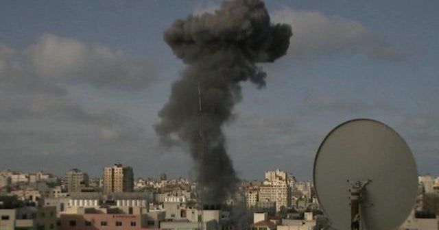 Israeli strikes Gaza in deadliest single attack of clashes, record number of Hamas rocket attacks
