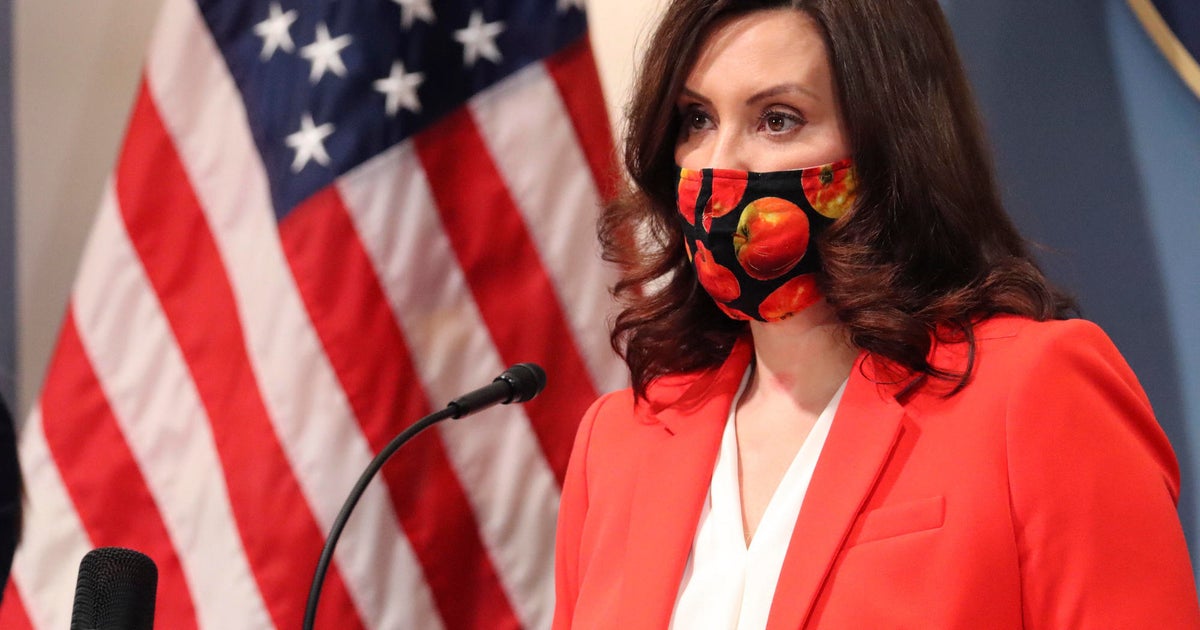 Michigan governor apologizes for social distancing blunder