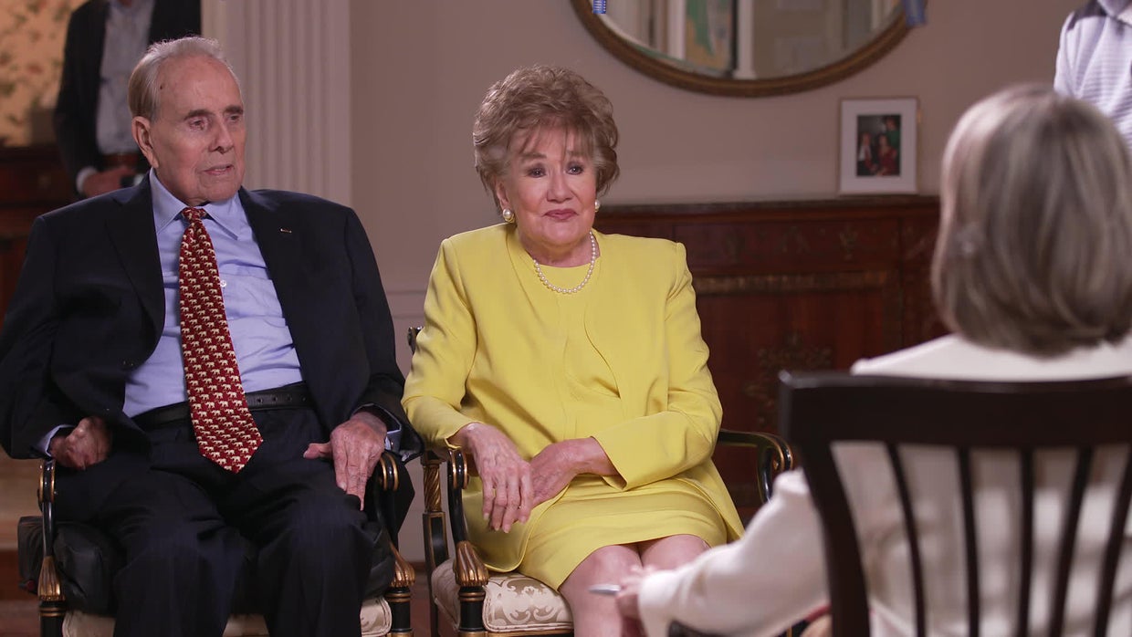 Bob Dole says he's "doing very well" in his battle with stage 4 lung