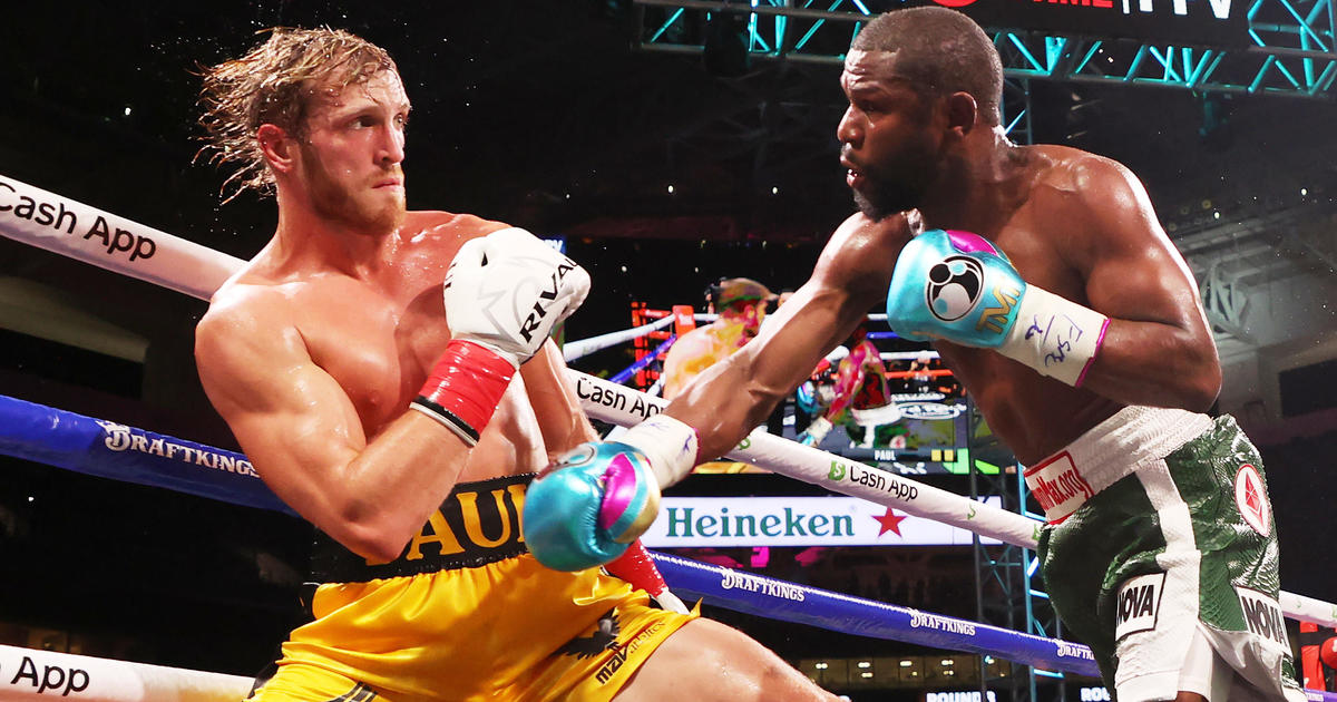 Logan Paul goes the distance in bout against Floyd Mayweather: "He's better than I thought he was"