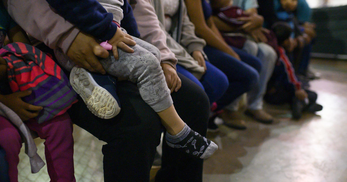 U.S. doesn't know whether 2,100 migrant children can be reunited with their parents, DHS says