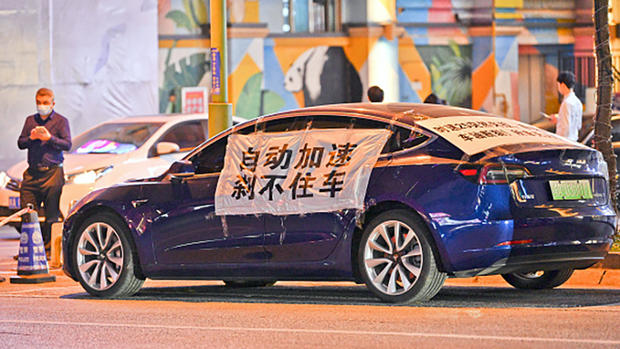 Tesla Safety Questioned in China 