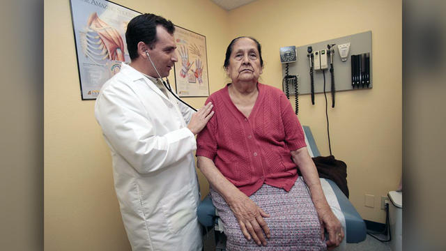 immigrant-healthcare.jpg 
