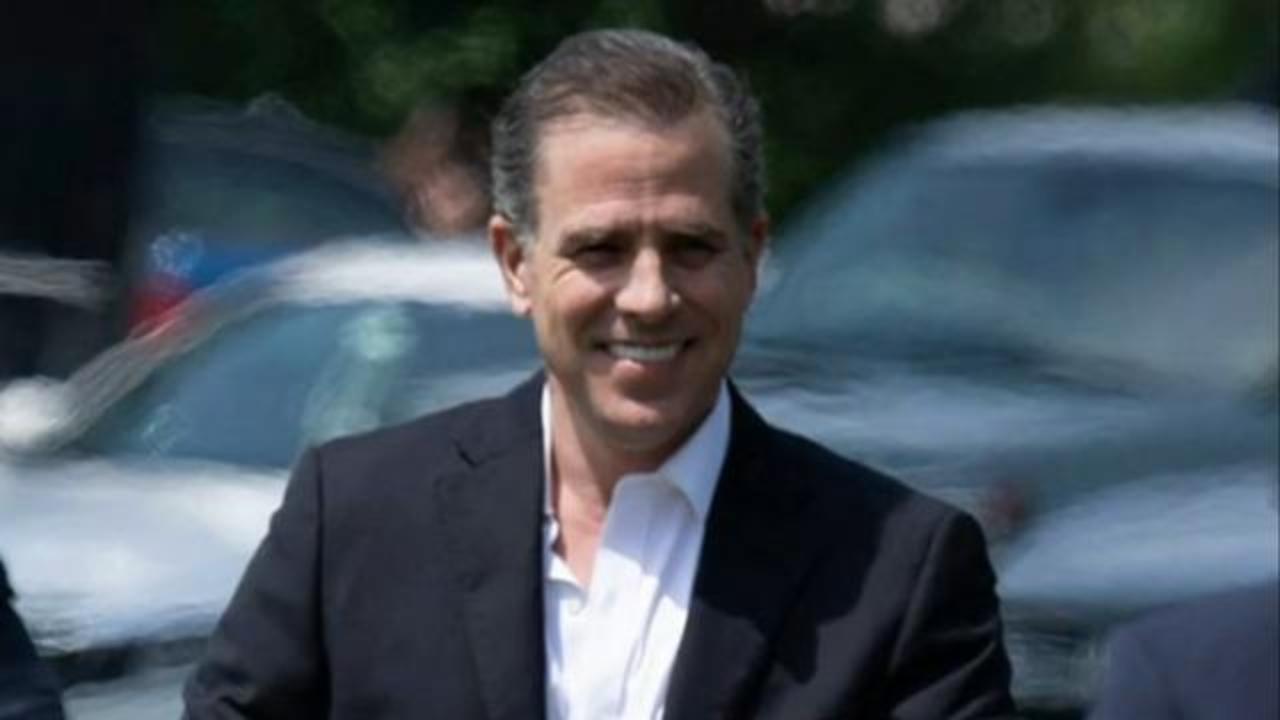 Hunter Biden Expected To Meet With Potential Art Buyers Before Anonymous Sales Cbs News