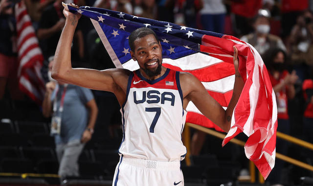 Team Usa Men S Basketball Team Defeats France To Win Fourth Consecutive Gold Medal Cbs News