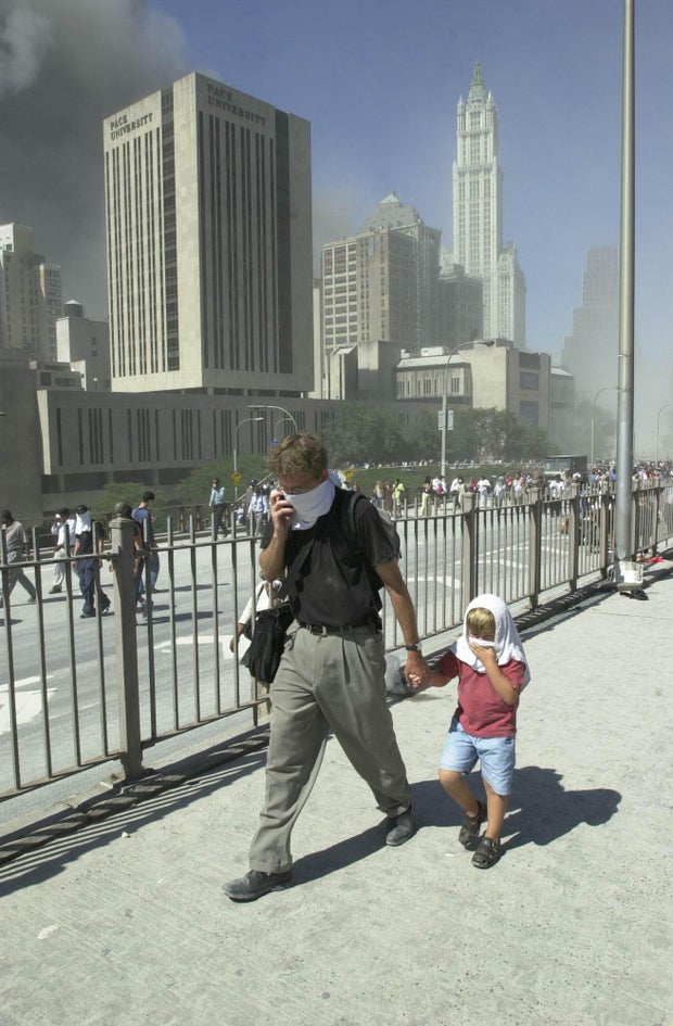 Photos of 9/11 and its aftermath to mark the 20-year anniversary - CBS News