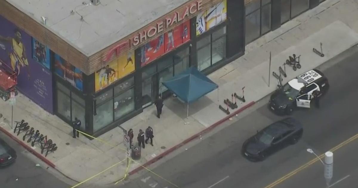Store Employee Fatally Shot In Fairfax Area While Trying To Break Up ...