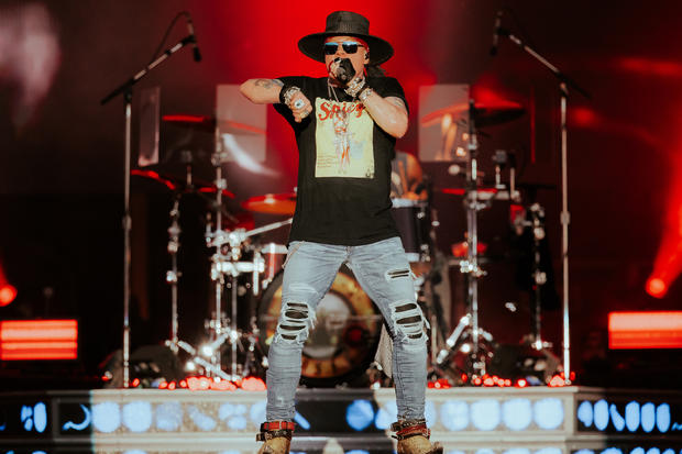 BottleRock-2021-Saturday-Guns-N-Roses-2-Elli-Lauren.jpg 
