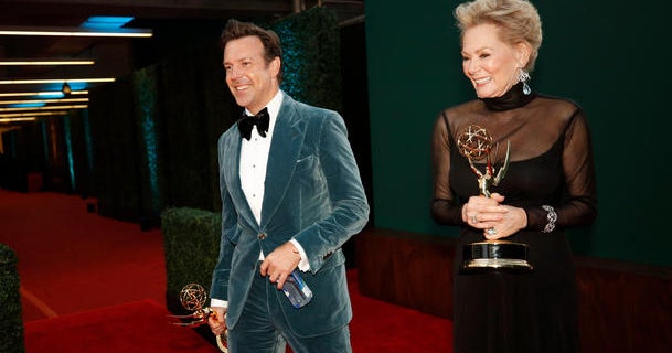 "The Crown," "Ted Lasso," "Queen's Gambit" top Emmy Awards "The Crown," "Ted Lasso," "Queen's Gambit" top Emmy Awards