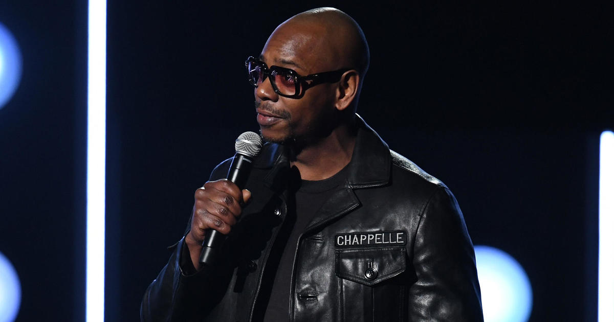 Dave Chappelle says he's willing to speak to transgender community but will not bend "to anyone's demands"