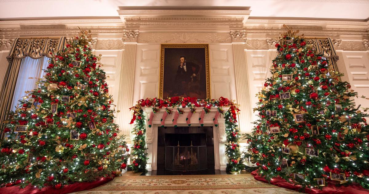 Biden's Christmas decorations at the White House honor COVID-19 frontline workers