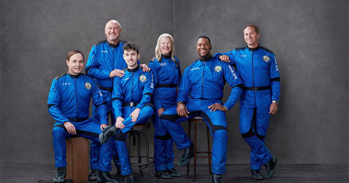 How to watch Michael Strahan and the daughter of astronaut Alan Shepard launch to space with Blue Origin