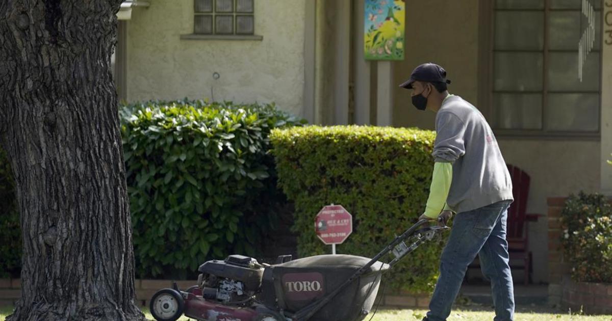 California rules signal end of road for high-pollution trucks and gas-powered lawn mowers