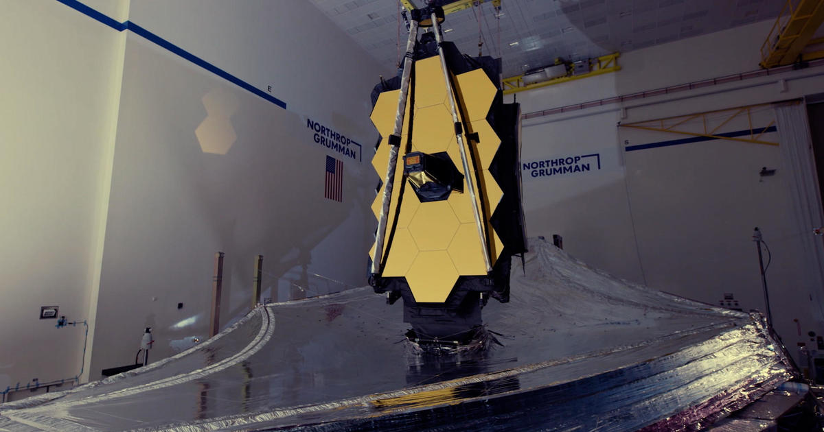 James Webb Space Telescope: Looking back in time to catch the earliest starlight in creation – 60 Minutes – CBS News