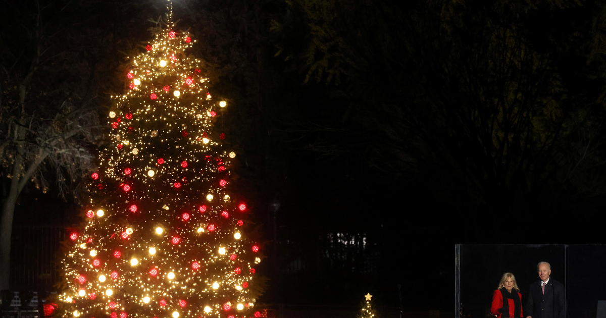 Guilford Ct Christmas Tree Lighting 2022 White House Christmas Decorations Celebrate "Gifts From The Heart" - Cbs  News