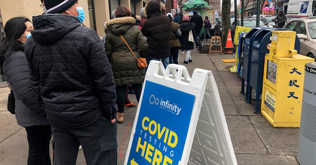 Omicron highlights lack of sick days for many U.S. workers