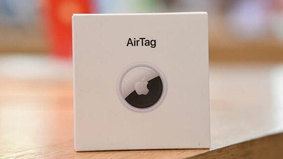 cbsn-fusion-apple-airtags-spark-safety-and-privacy-concerns-thumbnail-872448-640x360.jpg 