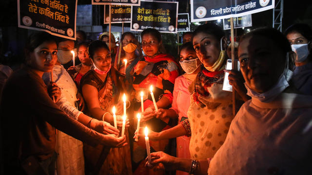 Protest in New Delhi against murder of young woman 