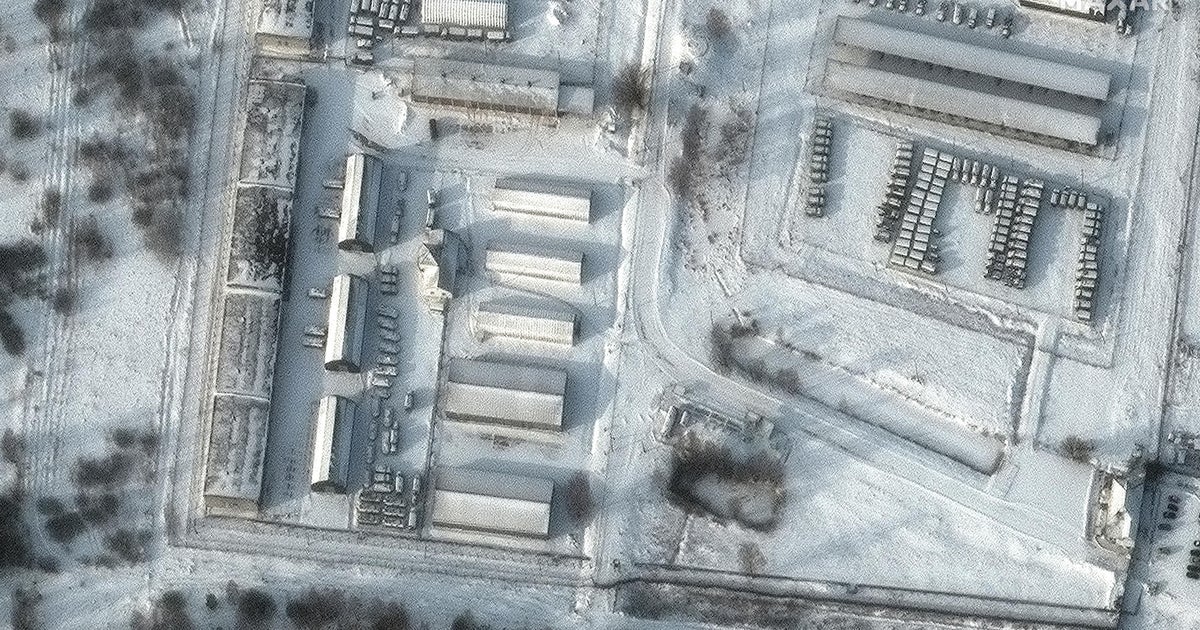 Russia's invasion of Ukraine: Weapons and movement of the massive military buildup - Vimarsana News
