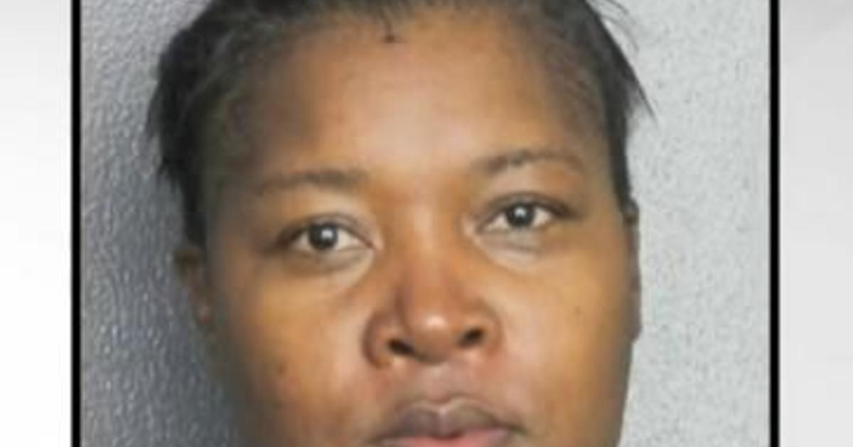 Jamaican police officer allegedly tried to smuggle cocaine into U.S. on and in her body