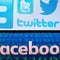 Russia blocks Facebook and Twitter access