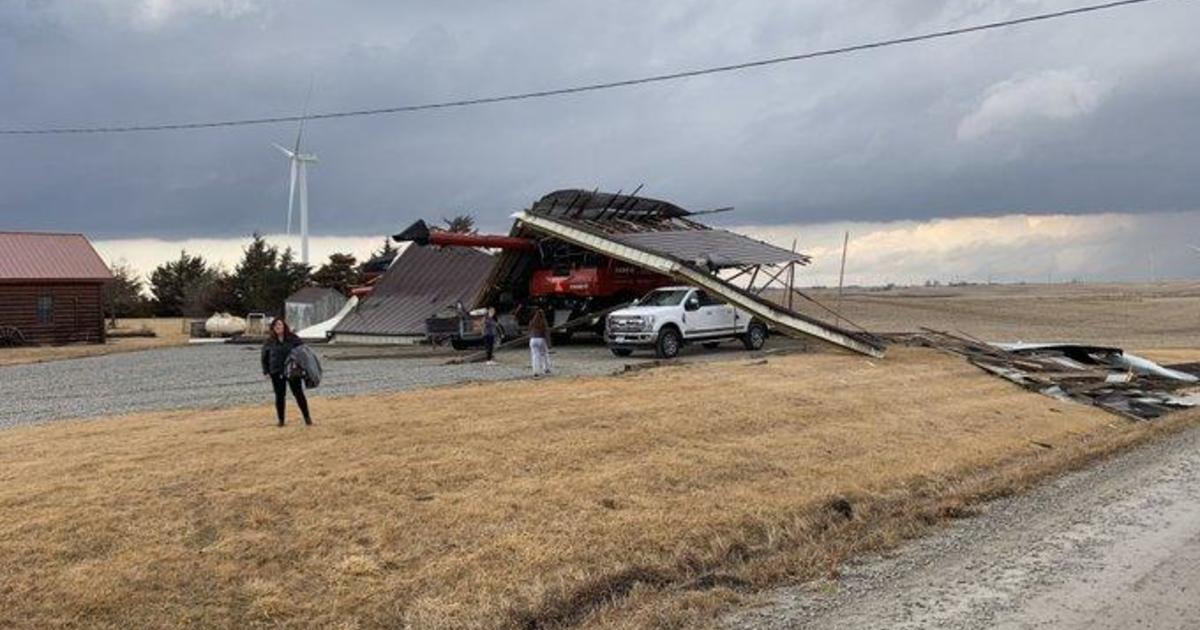6 dead, including some children, as tornado rips through Iowa, officials say
