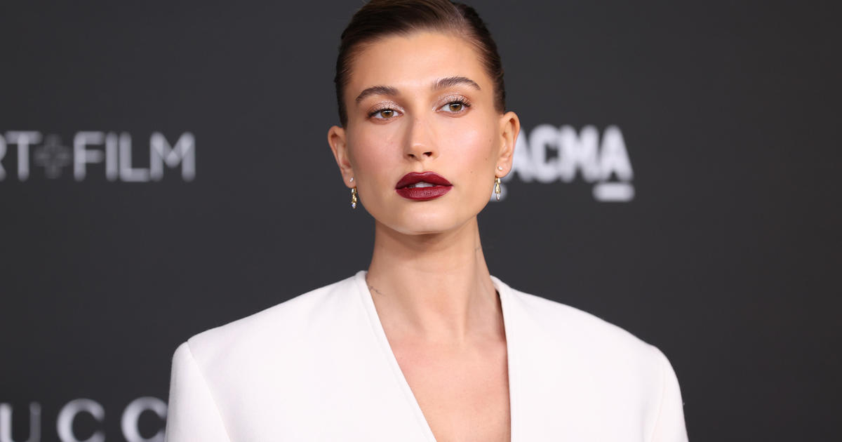 Hailey Bieber reveals she had a blood clot to her brain: "One of the scariest moments I've ever been through"