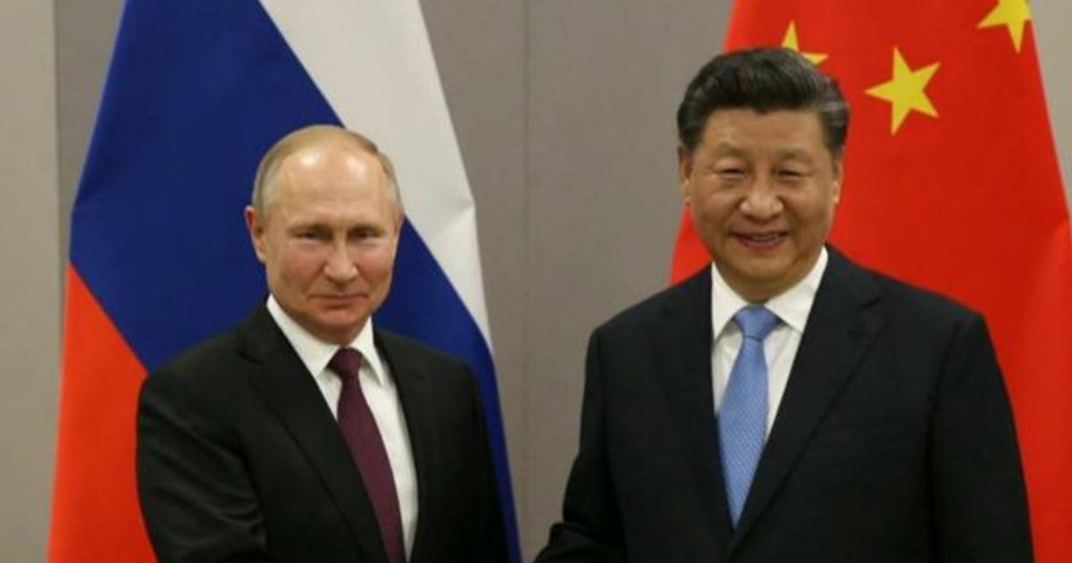Biden warns Xi of consequences if China aids Russia
