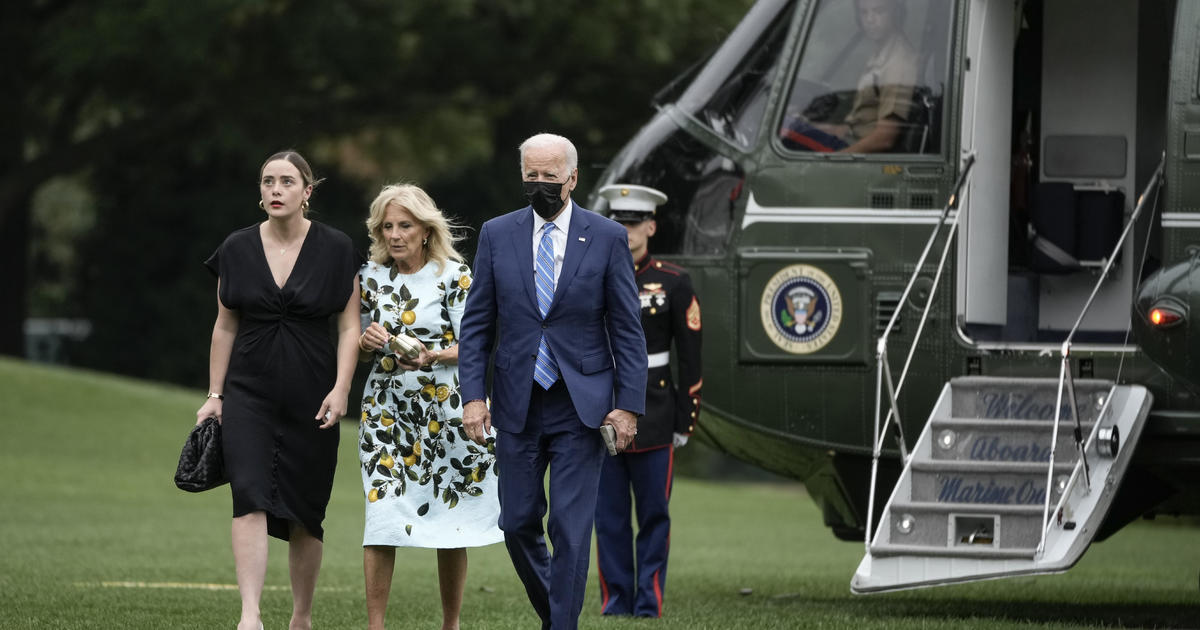 Biden's granddaughter Naomi to have wedding reception at White House